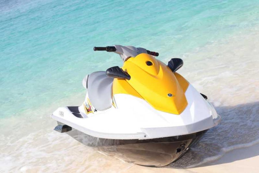JET SKI – FREESTYLE WITH INSTRUCTION – NO GUIDE – FUN TIMES H20 SPORTS (transportation can easily be added…contact us)